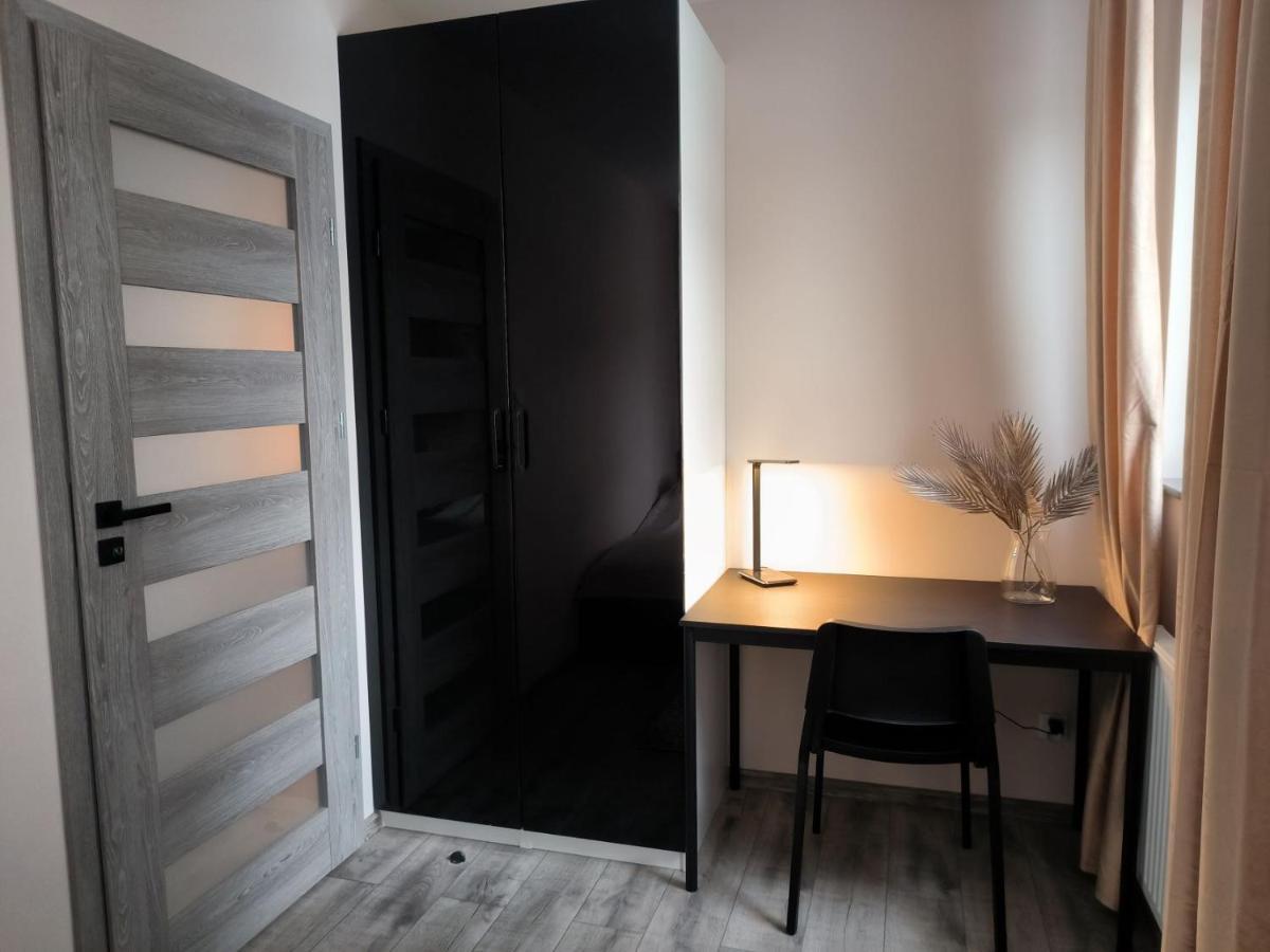 Apartament Stanczyka - 42M2 Krasków Εξωτερικό φωτογραφία